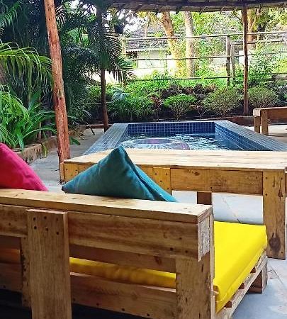 Red Monkeys Hostel Arambol Exterior foto