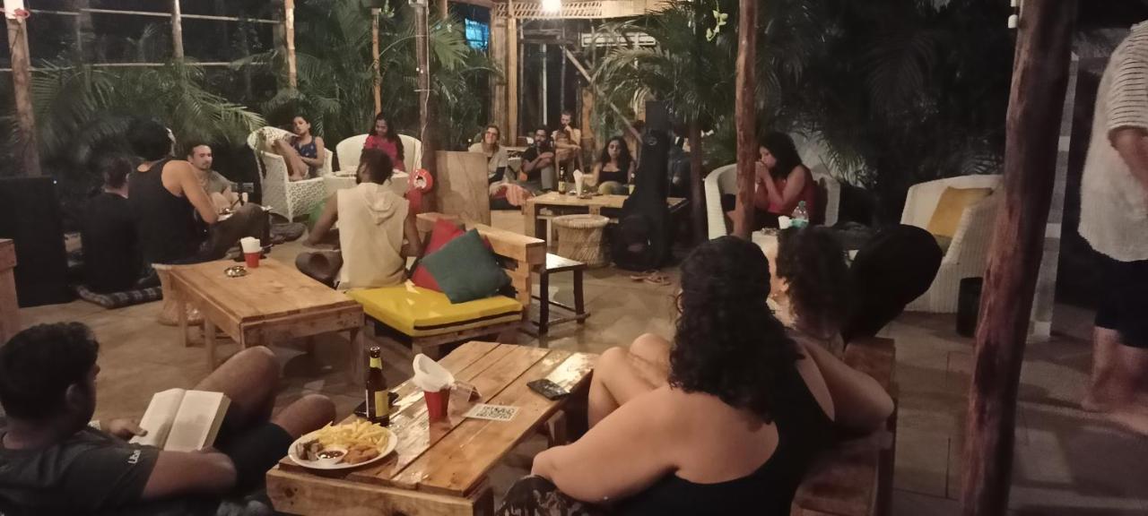 Red Monkeys Hostel Arambol Exterior foto