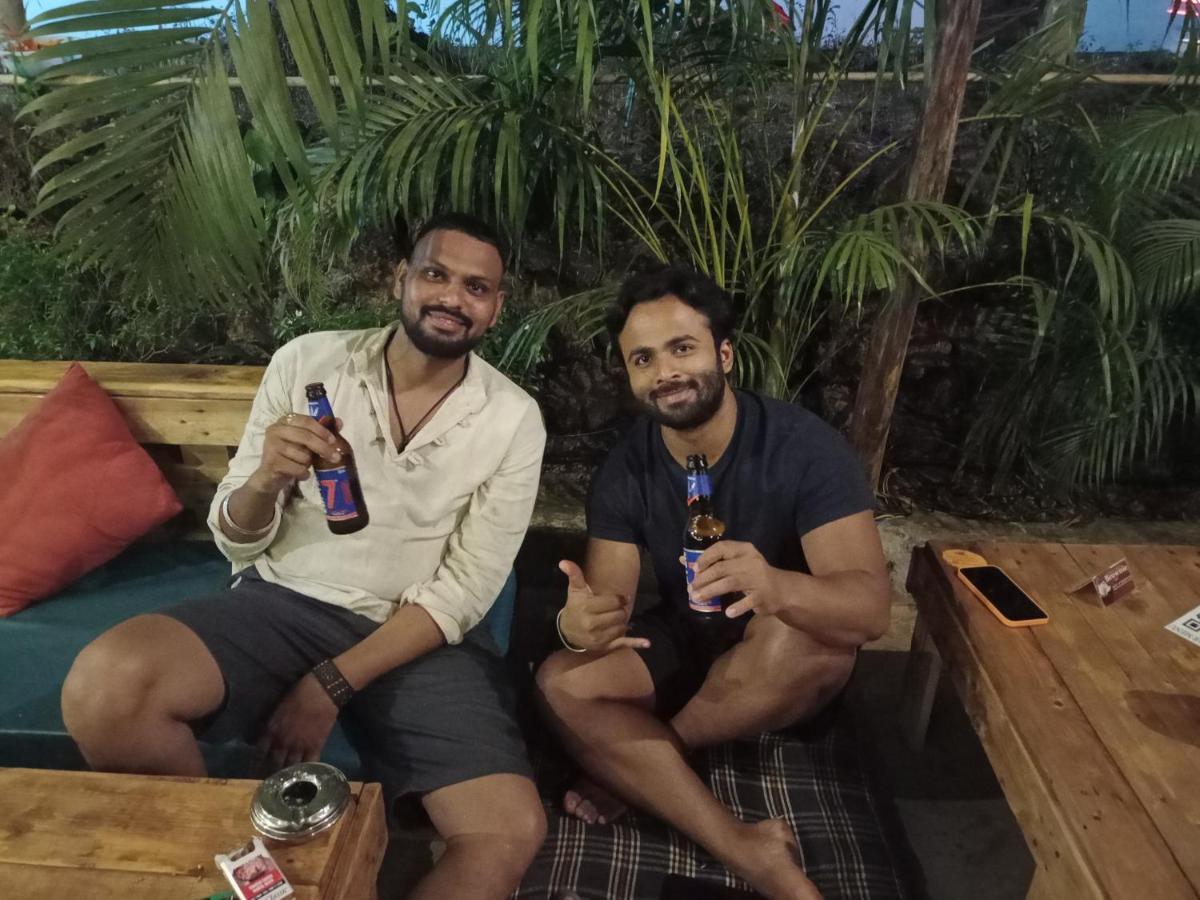 Red Monkeys Hostel Arambol Exterior foto
